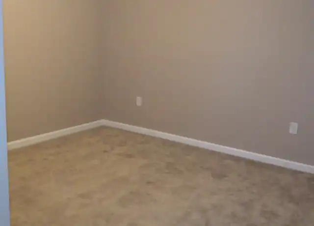 Property at 115 E 2nd St Unit B, Sedalia, MO, 65301, 1 bed, 1 bath, [object Object]