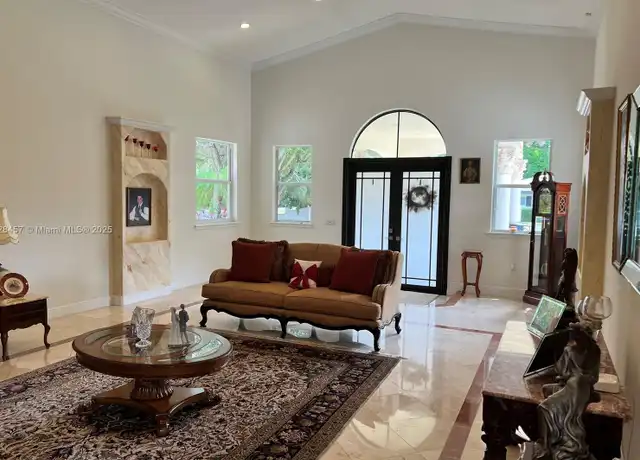 Property at 6795 SW 98th St, Pinecrest, FL, 33156, 4 beds, 4 baths, [object Object]