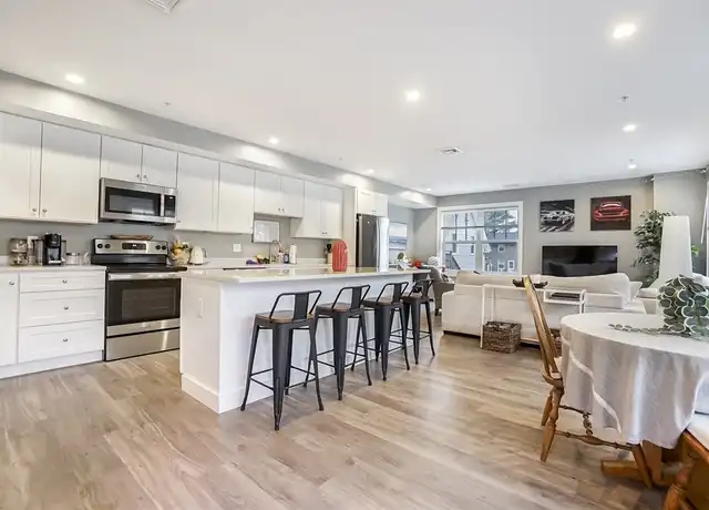 Property at 245 Bussey St Unit 307, Dedham, MA, 02026, 1 bed, 1 bath, [object Object]