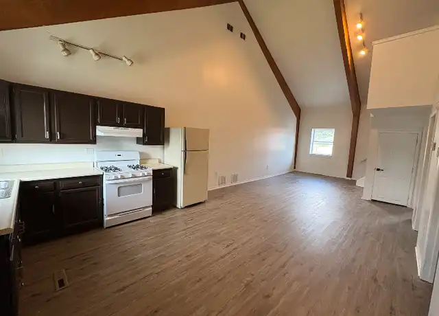 Property at 2001 Davidson St Unit 2, Aliquippa, PA, 15001, 2 beds, 1.5 baths, [object Object]