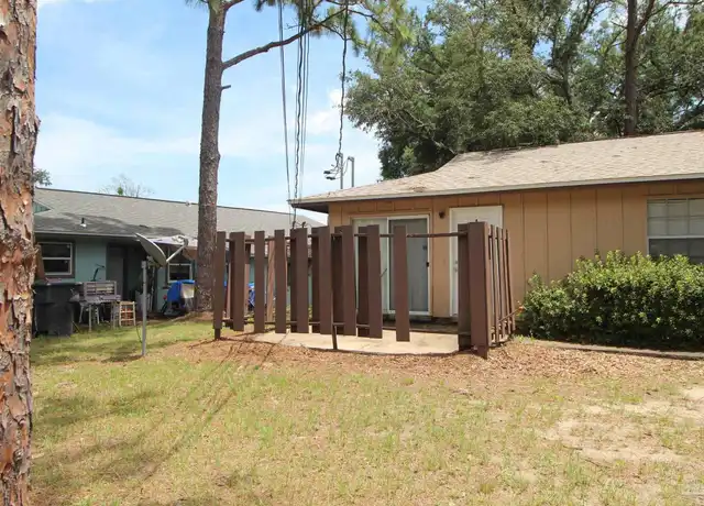 Property at 1375 Bakalane Ct Unit A, Pensacola, FL, 32504, 2 beds, 1 bath, [object Object]