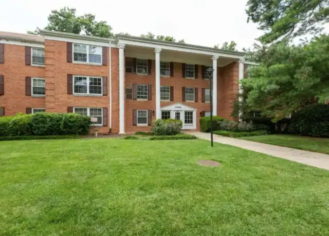 Property at 7720 Tremayne Pl #107, Mc Lean, VA, 22102, 2 beds, 2 baths, [object Object]