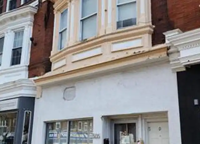 Property at 505 S 52nd St Unit 2ND FLOOR, Philadelphia, PA, 19143, 3 beds, 1 bath, [object Object]