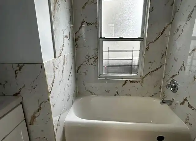 Property at 130 Elm St Unit 1, Yonkers, NY, 10701, 0 beds, 1 bath, [object Object]