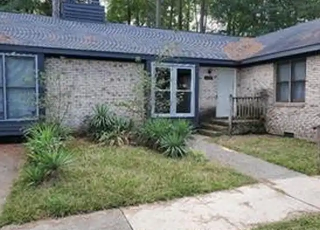 Property at 5716 5 Sisters Ct, Fayetteville, NC, 28311, 2 beds, 2 baths, [object Object]