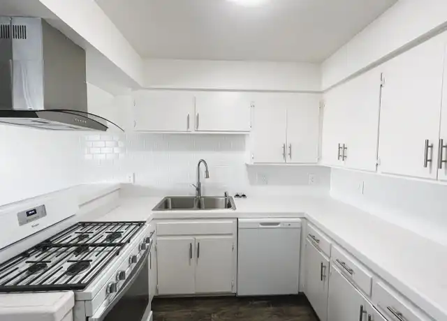 Property at Domus Villas Apartments - 17062 Altadena Dr., 15991 & 16001 Pasadena AVE, Tustin, CA, 92780, 2 beds, 1 bath, [object Object]