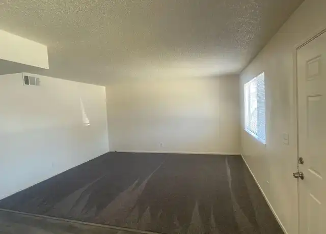 Property at 1577 Ellen Ct Unit 1577, Merced, CA, 95341, 2 beds, 1 bath, [object Object]