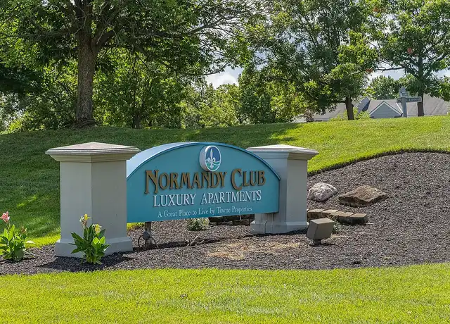 Property at Normandy Club - 7677 Tours Ln, Dayton, OH, 45459, 2 beds, 2 baths, [object Object]