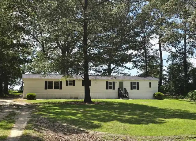 Property at 4225 Yarborough Rd, Hope Mills, NC, 28348, 3 beds, 2 baths, [object Object]