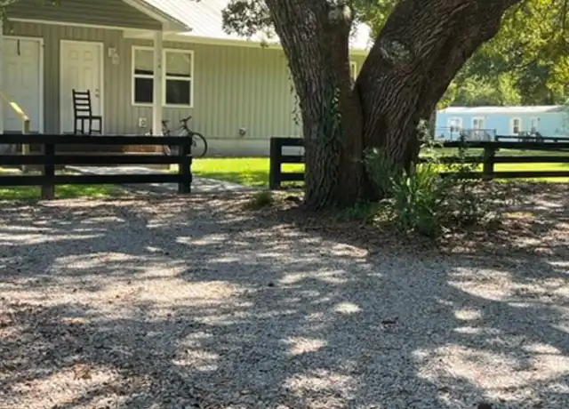 Property at 124 Summerlin Ln, Holly Ridge, NC, 28445, 2 beds, 2 baths, [object Object]