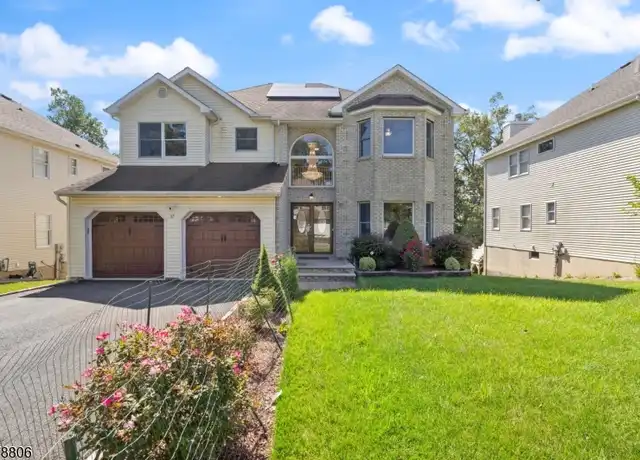 Property at 57 Winterset Dr, Morris Plains, NJ, 07950, 4 beds, 4 baths, [object Object]