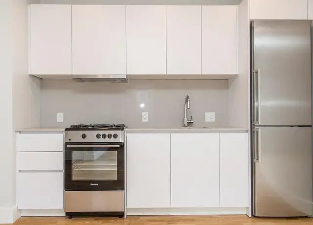 Photo of 136 Highland Ave, Somerville, MA 02143