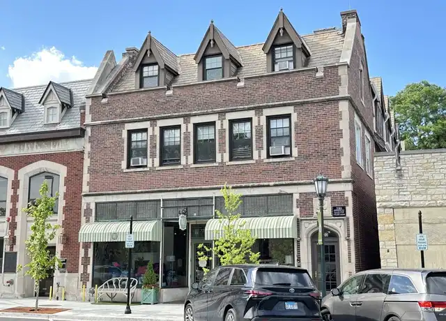 Property at 733 W 33rd St Unit D403, Chicago, IL, 60616, 1 bed, 1 bath, [object Object]
