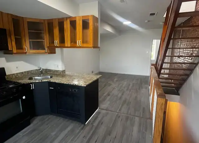 Property at 119 Penn St Unit B, Camden, NJ, 08102, 3 beds, 1 bath, [object Object]