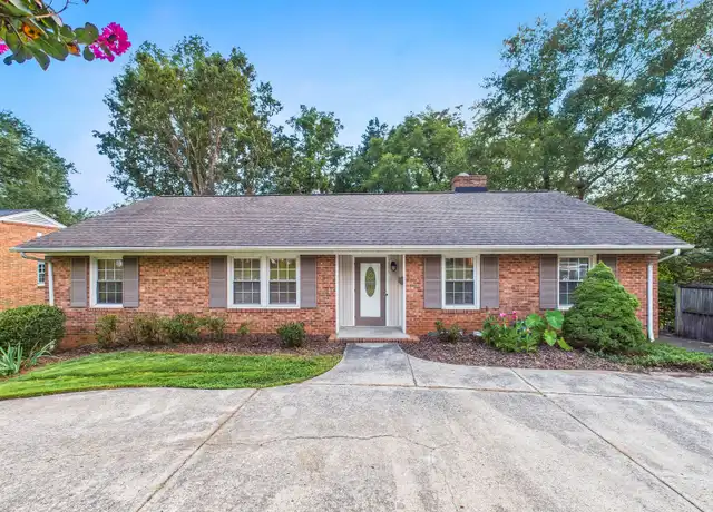 Property at 1103 Surry Dr, Greensboro, NC, 27408, 5 beds, 3 baths, [object Object]
