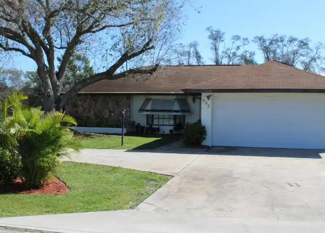 Property at 302 Lotus Ave, Sebring, FL, 33872, 2 beds, 2 baths, [object Object]