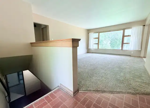Property at 2506 Iowa St, Cedar Falls, IA, 50613, 4 beds, 2.5 baths, [object Object]