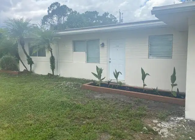 Property at 1161 Travis Ave, North Fort Myers, FL, 33903, 2 beds, 1 bath, [object Object]