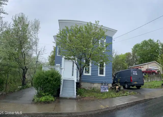 Property at 10 Orange St, Amsterdam, NY, 12010, 3 beds, 1 bath, [object Object]