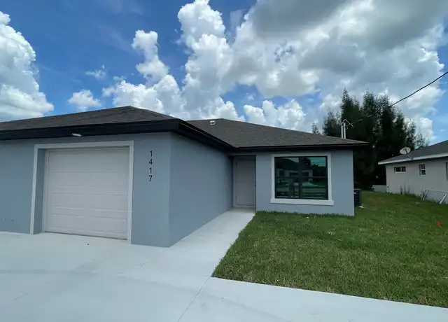 Property at 1417 Gleason Pkwy, Cape Coral, FL, 33914, 3 beds, 2 baths, [object Object]