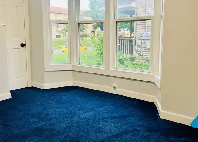 Property at 831 N Chestnut St Unit 1, Lansing, MI, 48906, 2 beds, 1 bath, [object Object]