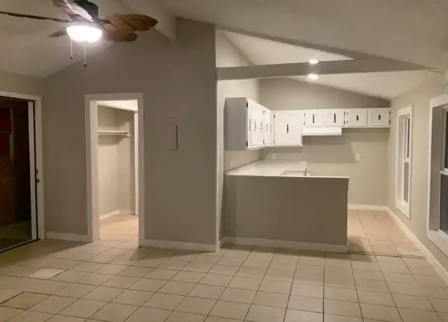 Property at 109 E Venus Ln Unit 3, South Padre Island, TX, 78597, 2 beds, 1 bath, [object Object]