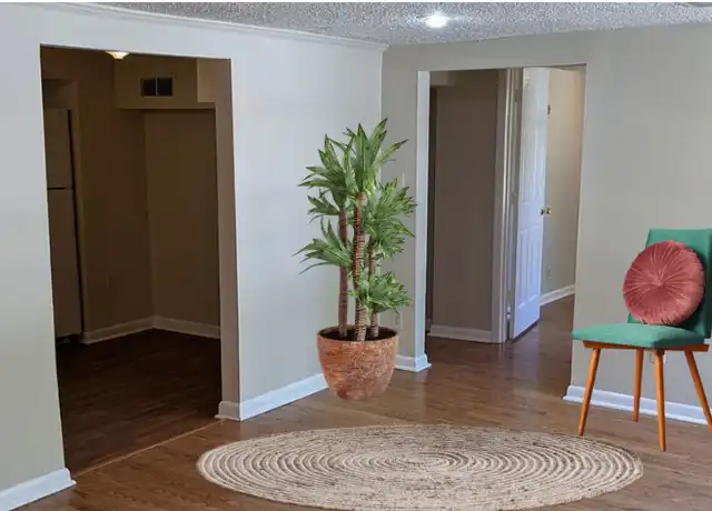 Property at 952 Strouse Ave Unit A, Nashville, TN, 37206, 3 beds, 1 bath, [object Object]