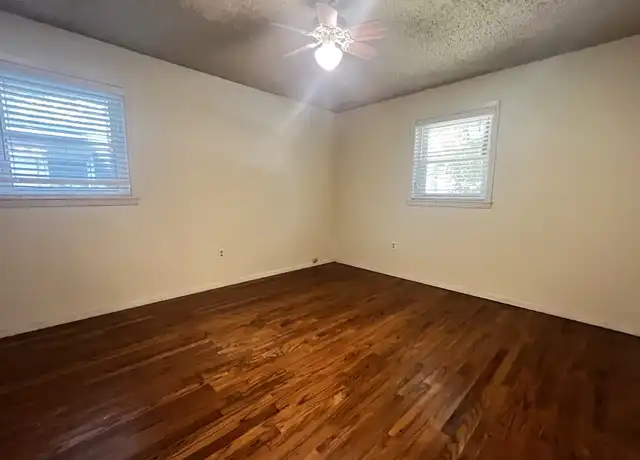 Property at 2415 Rhododendron Ave, Baton Rouge, LA, 70808, 4 beds, 2 baths, [object Object]