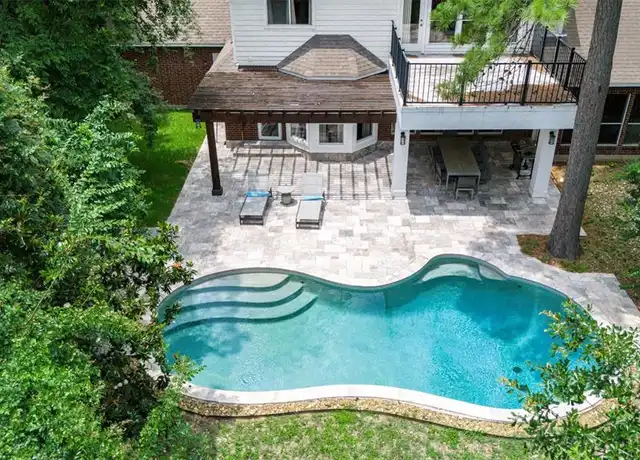 Property at 113 N Floral Leaf Cir, Spring, TX, 77381, 5 beds, 3.5 baths, [object Object]