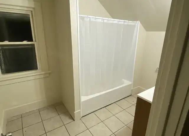 Property at 3524 N 21st St Unit 3524A (Upper), Milwaukee, WI, 53206, 2 beds, 1 bath, [object Object]