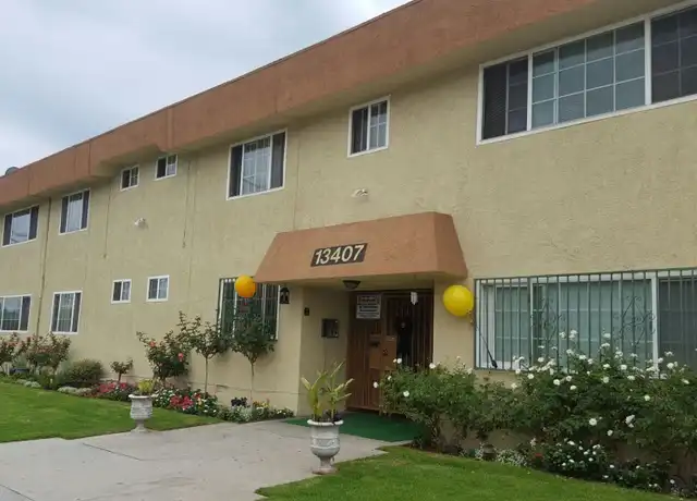 Property at 13407 Cordary Ave Unit 14, Hawthorne, CA, 90250, 1 bed, 1 bath, [object Object]