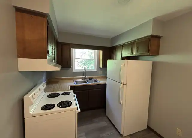 Property at 3853 Timberview St, North Canton, OH, 44720, 1 bed, 1 bath, [object Object]