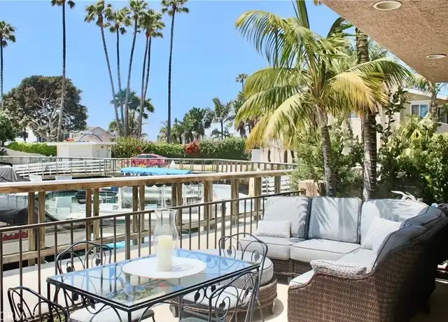 Property at 4407 W Coast Hwy #4, Newport Beach, CA, 92663, 2 beds, 2.5 baths, [object Object]
