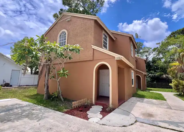 Property at 13982 Morning Glory Dr, Wellington, FL, 33414, 3 beds, 2.5 baths, [object Object]