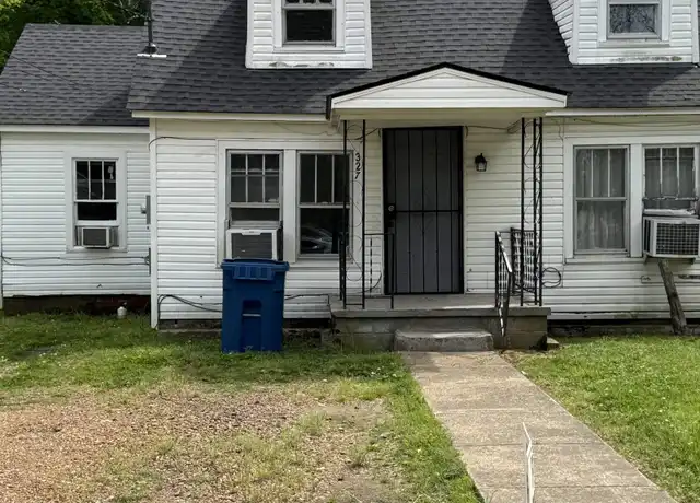 Property at 327 Baxter Ave, Covington, TN, 38019, 3 beds, 2 baths, [object Object]