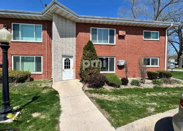 Property at 105 Harrington Ave Unit 9, Crown Point, IN, 46307, 2 beds, 1 bath, [object Object]
