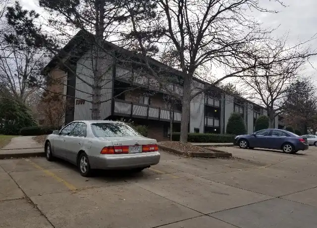 Property at 1300 Bailey Rd, Cuyahoga Falls, OH, 44221, 1 bed, 1 bath, [object Object]