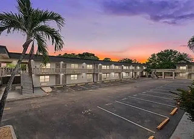 Photo of 1860 SW 68th Ave, Miramar, FL 33023