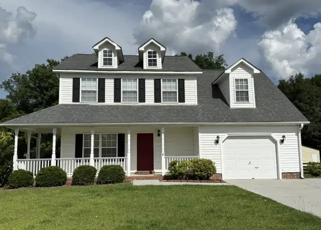 Property at 142 Forest Bluff Dr, Jacksonville, NC, 28540, 3 beds, 2.5 baths, [object Object]