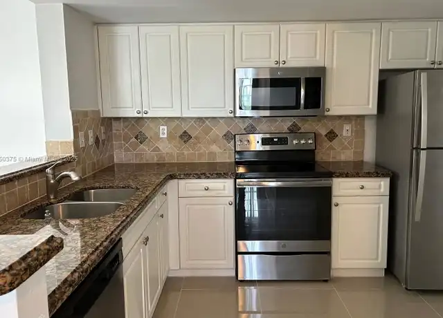 Property at 520 SE 5th Ave Unit 520, Fort Lauderdale, FL, 33301, 2 beds, 2 baths, [object Object]