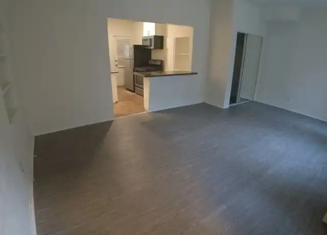 Property at 620 N Sweetzer Ave Unit 3, West Hollywood, CA, 90048, 0 beds, 1 bath, [object Object]