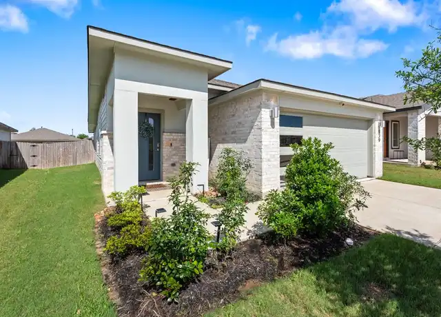 Property at 929 Kickapoo Ln, College Station, TX, 77845, 3 beds, 2 baths, [object Object]