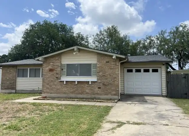Property at 6042 Knoll Krest Dr, San Antonio, TX, 78242, 3 beds, 2 baths, [object Object]