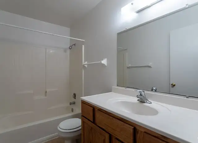 Photo of 401 N Thompson Dr, Madison, WI 53714