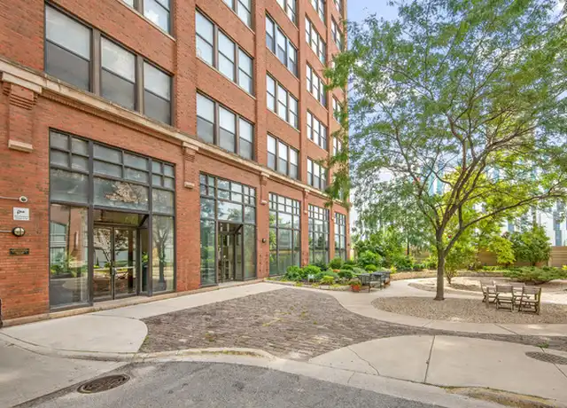 Property at 411 S Sangamon St Unit 7C, Chicago, IL, 60607, 3 beds, 2 baths, [object Object]