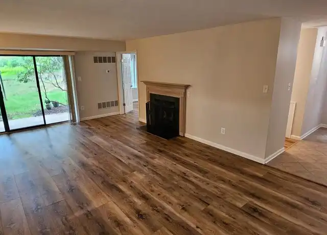 Property at 301 Mountainview Dr Unit 301, Chesterbrook, PA, 19087, 2 beds, 2 baths, [object Object]