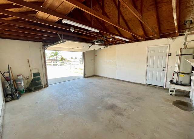 Photo of 28121 West Dr, Menifee, CA 92587