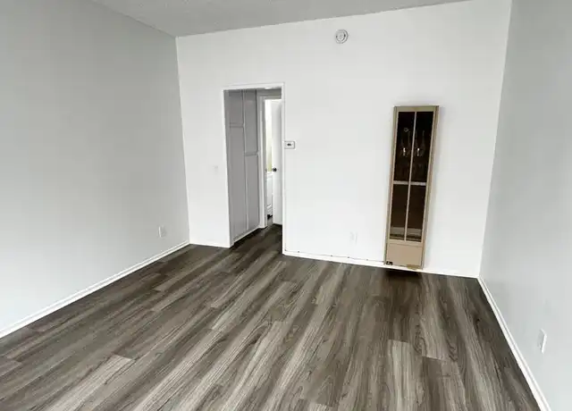 Property at 2227 West Avenue 33 Unit 218, Los Angeles, CA, 90065, 1 bed, 1 bath, [object Object]