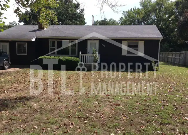 Property at 210 Judy St, Branson, MO, 65616, 3 beds, 2 baths, [object Object]