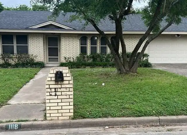 Property at 1118 Pawnee St, Waco, TX, 76705, 3 beds, 2 baths, [object Object]